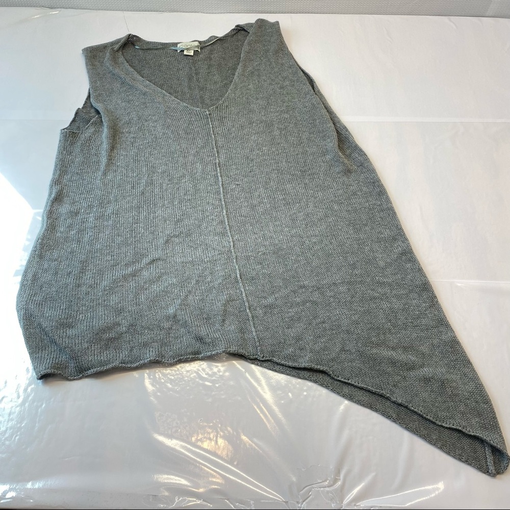 Cantoo asymmetrical Gray Cotton / Viscose Blend Knit Sleeveless Sweater Medium - Picture 4 of 15